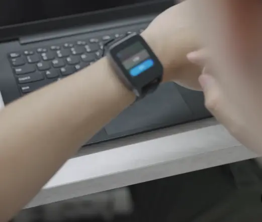 PUDU Watch 4G con NFC: chiami il robot e ricevi l’avviso di arrivo